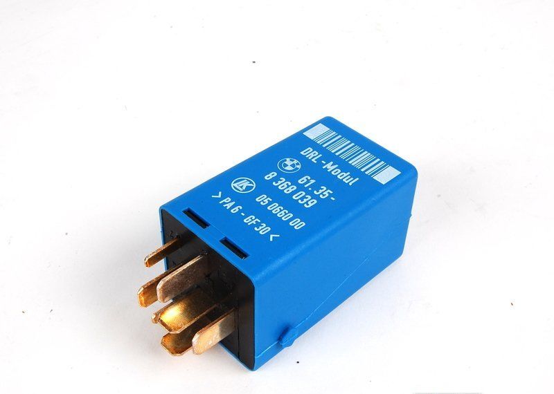 NEW GENUINE BMW E36 E38 Z3 E36 DAYTIME RUNNING LIGHTS RELAY BLUE