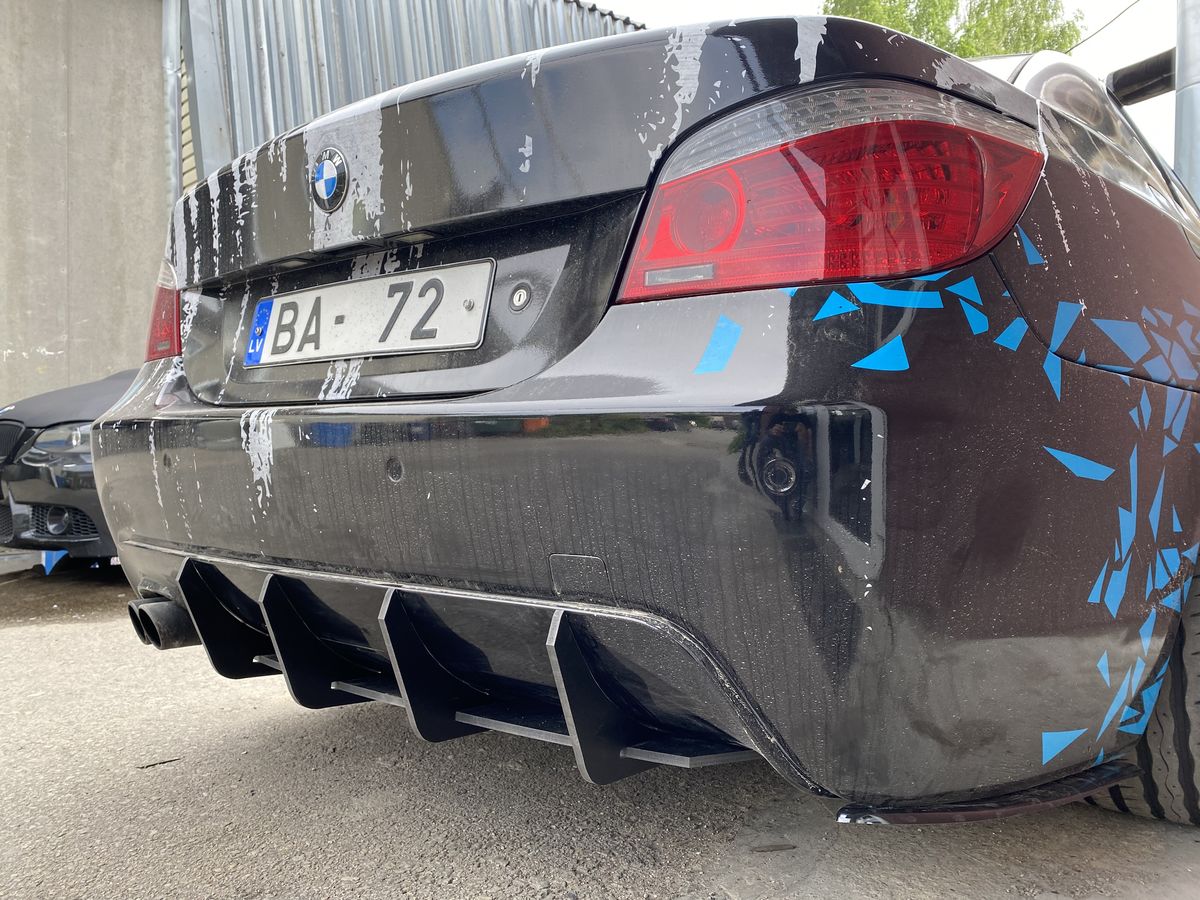 P-Performance Rear Bumper diffuser addon with ribs / fins For BMW E60 ...