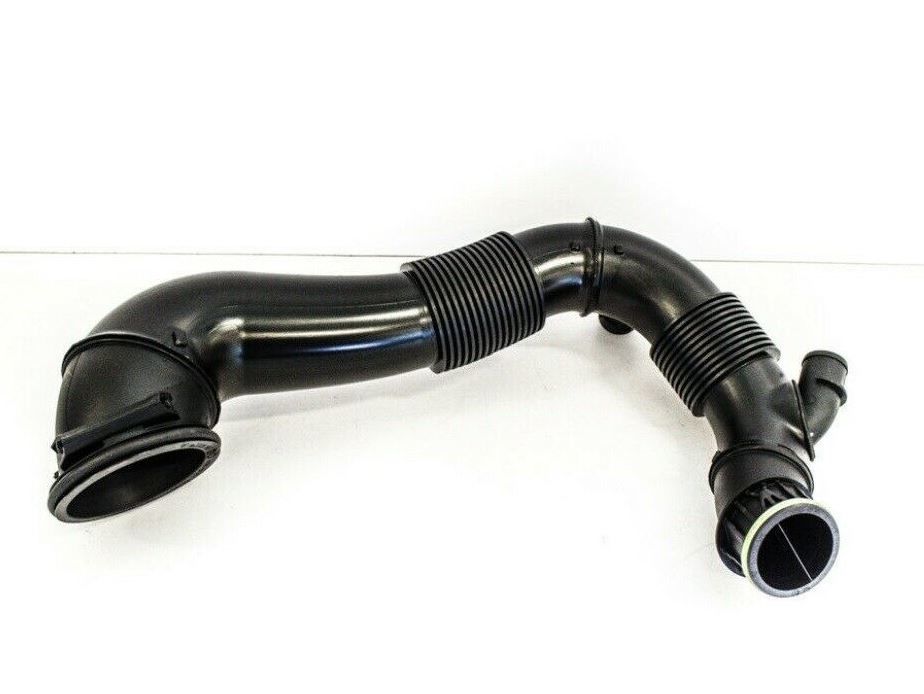 NEW GENUINE PORSCHE MACAN 2014 2018 RIGHT AIR INTAKE MANIFOLD HOSE