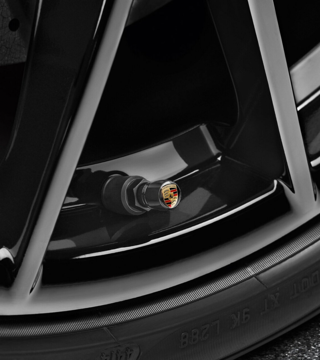 Black Wheel nipple caps for Porsche 99104460266 in Badges / Emblems