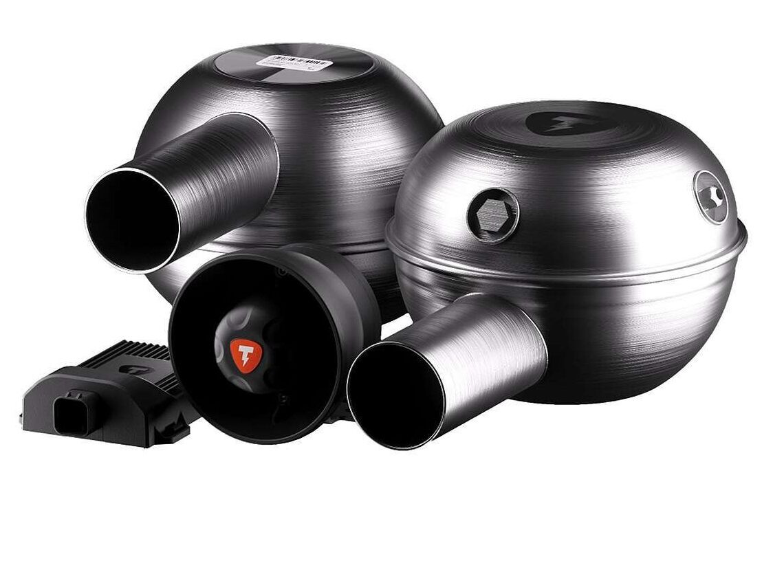 thor-exhaust-2-loudspeakers-